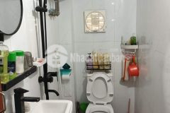 Bán nhà rẻ đường cầu giấy, diện tích 55m2, xây 5 tầng, giá 4,1 tỷ thương lượng.