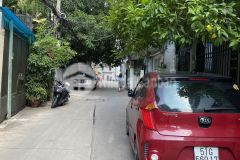 Nhà bán hẻm 1 đường quốc lộ 13 phường 26 quận bình thạnh.