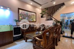 Bán nhà phố trạm cổ linh, 40m2, 5 tầng, lô góc, ô tô, full nội thất, nhỉnh 5 tỷ