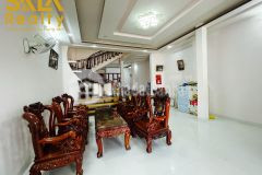 Bán nhà 1 trệt 1 lầu mặt tiền đường phù đổng khu mêtro