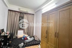 Bán nhà dòng tiền giá rẻ cầu giấy, diện tích 53m2, 5 tầng, mặt tiền 4,2m, giá nhỉnh 4 tỷ.