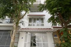 Bán nhà 3 tầng đẹp kđt phước long b