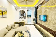 Chính chủ bán nhà ngõ phố hào nam, ô chợ dừa, đống đa, 34m2 giá 5.35 tỷ