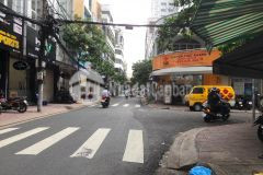 Cho thuê trệtlầu 1 đường 45. p6. quận 4 giá chỉ còn 21 triệu dt 4x9m