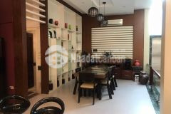 Nhà đẹp ô tô tránh phố quan nhân 125m2 x 4 tầng giá 17 tỷ. lh 0912442669