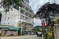 Cần bán khách sạn ngay trung tâm thành phố đà lạt.