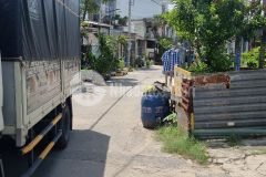 Bán nhà vi bằng ngay chợ ngã ba đông quang khu sầm uất