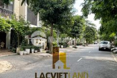 Cần bán căn nhà phố kinh doanh dự án hà nội garden city, long biên