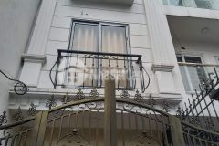 Bán nhà đẹp phố trạm 56m 4t 5.8 tỷ gara ô tô cạnh eaon long biên