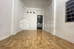 Bán gấp nhà tân mai, 46m2, 5 tầng, giá chỉ 5.7 tỷ.