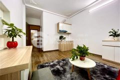 Bán nhà đống đa quốc tử giám ô tô đỗ cổng. diện tích 45m, 6t. giá 6.6 tỷ.