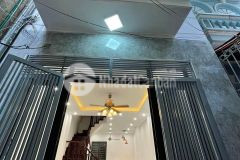 Chính chủ bán nhà nguyễn chí thanh quận đống đa 50m2 nhà 5 tầng giá 5,2 tỷ