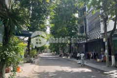 Bán đất 70m2 tặng nhà 2 tầng gần chợ bất chấp kinh doanh, gía hơn 3,x tỷ