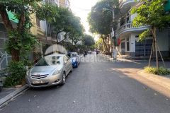 Bán mảnh đất đẹp 69m2 mặt tiền 6,2m. khu 918 phúc đồng long biên hn.