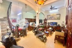 Bán nhà đẹp, lô góc, về ở ngay phố trương định dt 43m2 giá chỉ 3,7 tỷ.