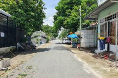 Cần bán miếng đất 140m2 ở chợ việt kiều củ chi giá 1 tỷ 550.shr