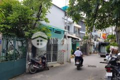 Nhà 2 tầng. diện tích khủng. đang cho thuê 18 triệutháng.
