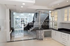 Bán nhà mặt tiền đường số 38 kdc an phú hưng q.7