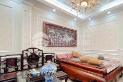 Bán nhà trần quốc hoàn 3 bước ra phố kd 60m2 giá 11,8 tỷ