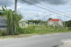 Cần bán miếng đất 500m2 full thổ ở củ chi giá 1 tỷ 960