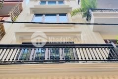 Bán nhà phố quan hoa,cầu giấy,70m,4t,4.8m giá chỉ 7.6 tỷ lh hải cg 0966866250