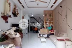 Cần bán nhà gấp đường 9 bình thọ tp thủ đức giá nhỉnh 4 tỷ.