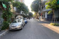 Bán mảnh đất đẹp 69m2 mặt tiền 6,2m. khu 918 phúc đồng long biên hn