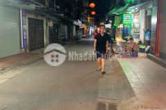 Bán nhà trung phụng, 18m x 2t, kinh doanh, ba gác tránh, chỉ 2 tỷ