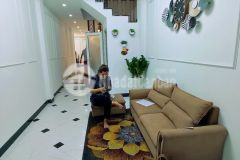 Nhà đẹp 4 tầng, ở luôn quận hà đông. 47m giá 3,8 tỷ.