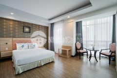 Bán gấp khách sạn 117m2 đường la văn cầu cách biển 50m. p.thắng tam