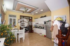 Bán nhà hoàng hoa thám trung tâm ba đình nhà đẹp oto đỗ ngõ kinh doanh