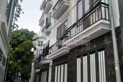 Nhà mới ngõ 241 liên mạc 30 mx4t. mt 4m. giá 2.45 tỷ. tặng full nội thất.