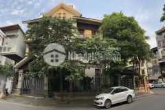 Cho thuê biệt thự mp thuỵ khuê, 200m xdung 120m x 4 tầng,mt 15m, gara ô tô, 75tr, lh 0818011234