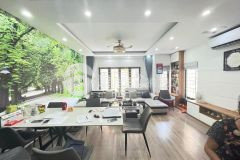 Bán nhà võ chí công nhà đẹp như tranh, ngõ đẹp, oto, kinh doanh nhỏ. 50m2x5t giá 7.4 tỷ