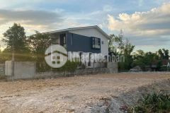 Chuyển nhượng lô đất mặt tiền trưng nữ vương