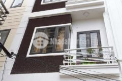 Nhà đẹp ở ngaythượng thanh 3 tỷ 3, 35m2 4 tầng mới lh 0916513232.