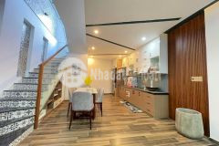 Bán gấp nhà 3 tầng 180m2 trung tâm sơn trà, gía chỉ 4,x tỷ