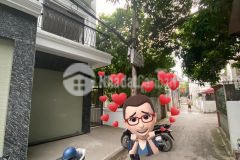 Nhà mới 47m2 x 4,5 tầng ngay chợ phúc lợi.ô tô vào tận nhà,giá chỉ 3,5 tỷ