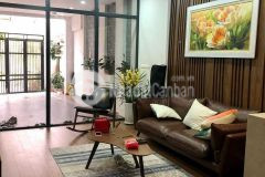 Bán nhà ngô quyền phân lô quân đội. dt 50m2x4t, mt 4m. 2 mặt ngõ oto. giá chi 6 tỷ