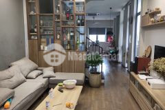 Bán nhà đẹp 5 tầng x 50m2 lô góc mp trường chinh vỉa hè rộng kd tốt giá 21,3 tỷ. lh 0912442669