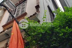 Bán nhà vương thừa vũ siêu hiếm ô tô đỗ cửa