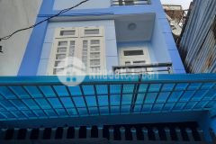 Chỉ hơn 4 tỷ có ngay nhà 4 tầng lạc long quân