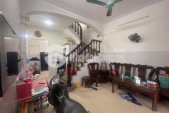 Cần bán gấp nhà khu đấu giá văn phú, hà đông, 30m2, ô tô qua nhà giá 4.6 tỷ