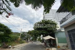 Bán nhà mặt tiền đường bùi huy bích hòn xện. ngay cạnh ngã tư giao với đường chính nguyễn dữ