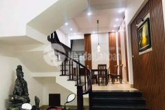 Bán nhà ngõ 43 cổ nhuế, cạnh chung cư, 39m2 x 4 tầng, giá 3.3 tỷ