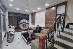 Nhỉnh 5 tỷ, ô tô tránh, hộ khẩu tây hồ, 41m2, 3.6m, ở ngay.