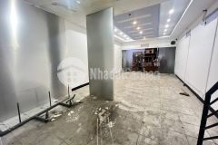 Cho thuê mặt bằng mặt tiền nguyễn văn cừ quận 1, 5x12 trệt 1 lầu trống suốt giá 40trtháng