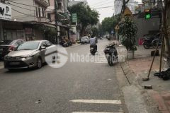 Bán nhà mặt đường thiết bị điện đông anh, kinh doanh sầm uất nhộn nhịp, mặt tiền rộng, nhỉnh 6tỷ