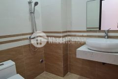 Bán nhà phố ngọc lâm, long biên 30m2. ôtô. nhỉnh 3 tỷ. lh 0853092009.