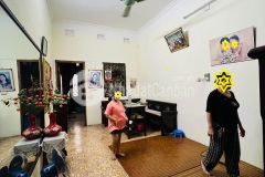 Bán nhà đường giải phóng, 51m2, 3 tầng, giá chỉ 9.7 tỷ.